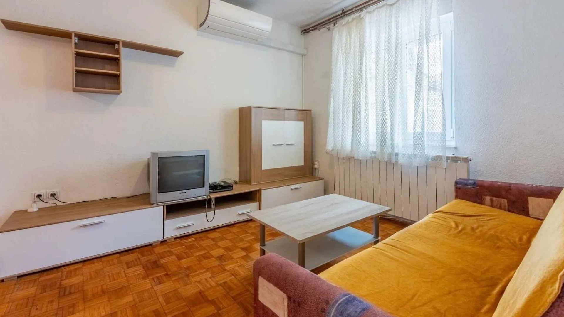 Apartment In Crikvenica 42451