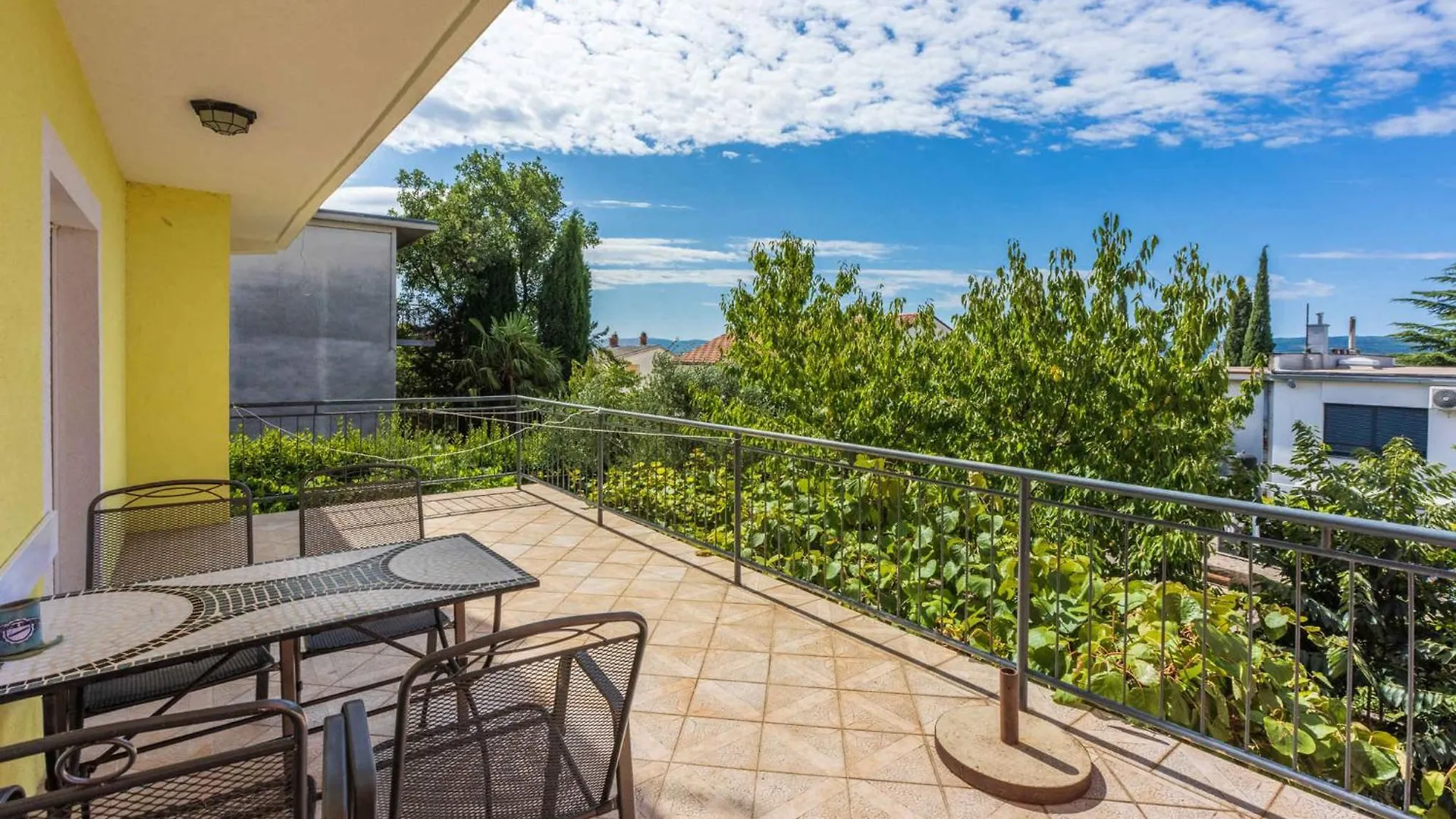 Apartment In Crikvenica 42451